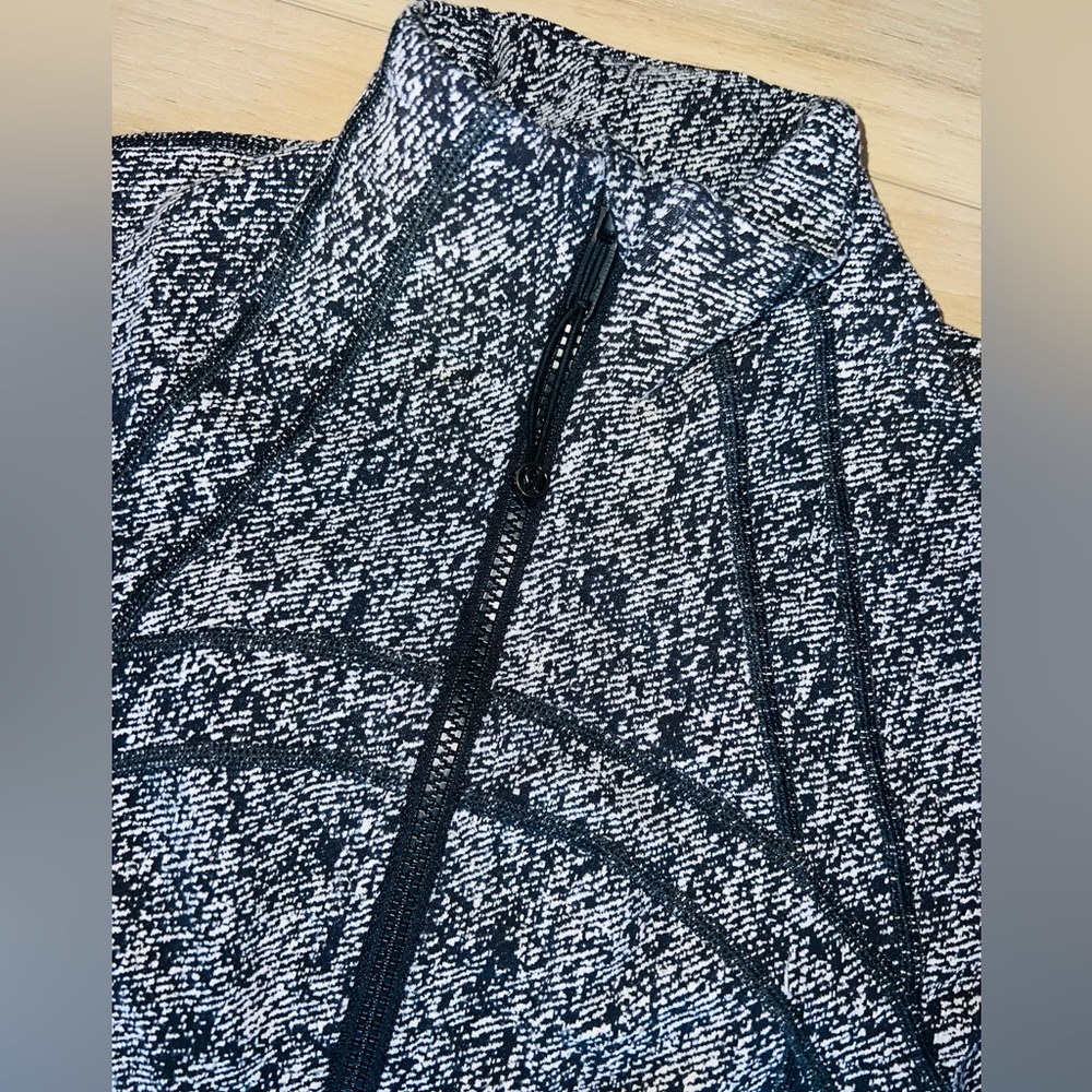 Rare Lululemon Define Jacket Black and White Starlight - Size 6 - Picture 13 of 16